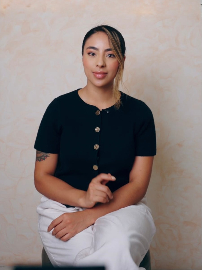 Liz, facilitadora de skincare y ritual propio